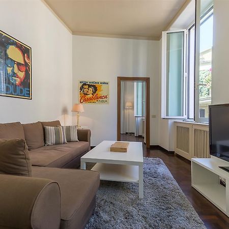 Palazzo Borghese Lovely Flat Rome Buitenkant foto