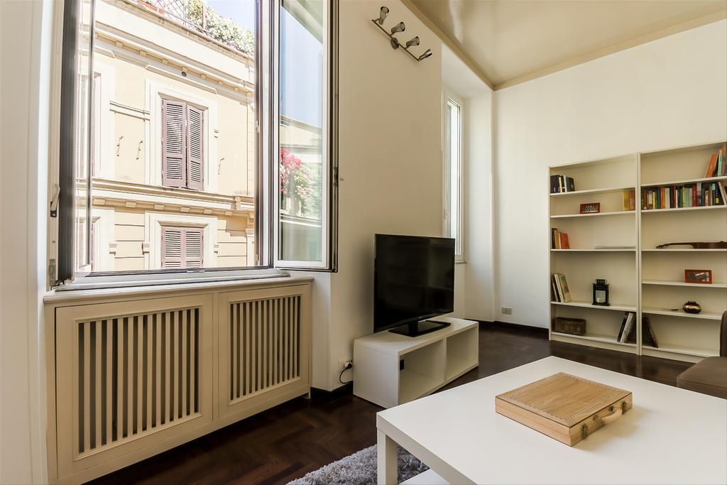 Palazzo Borghese Lovely Flat Rome Buitenkant foto